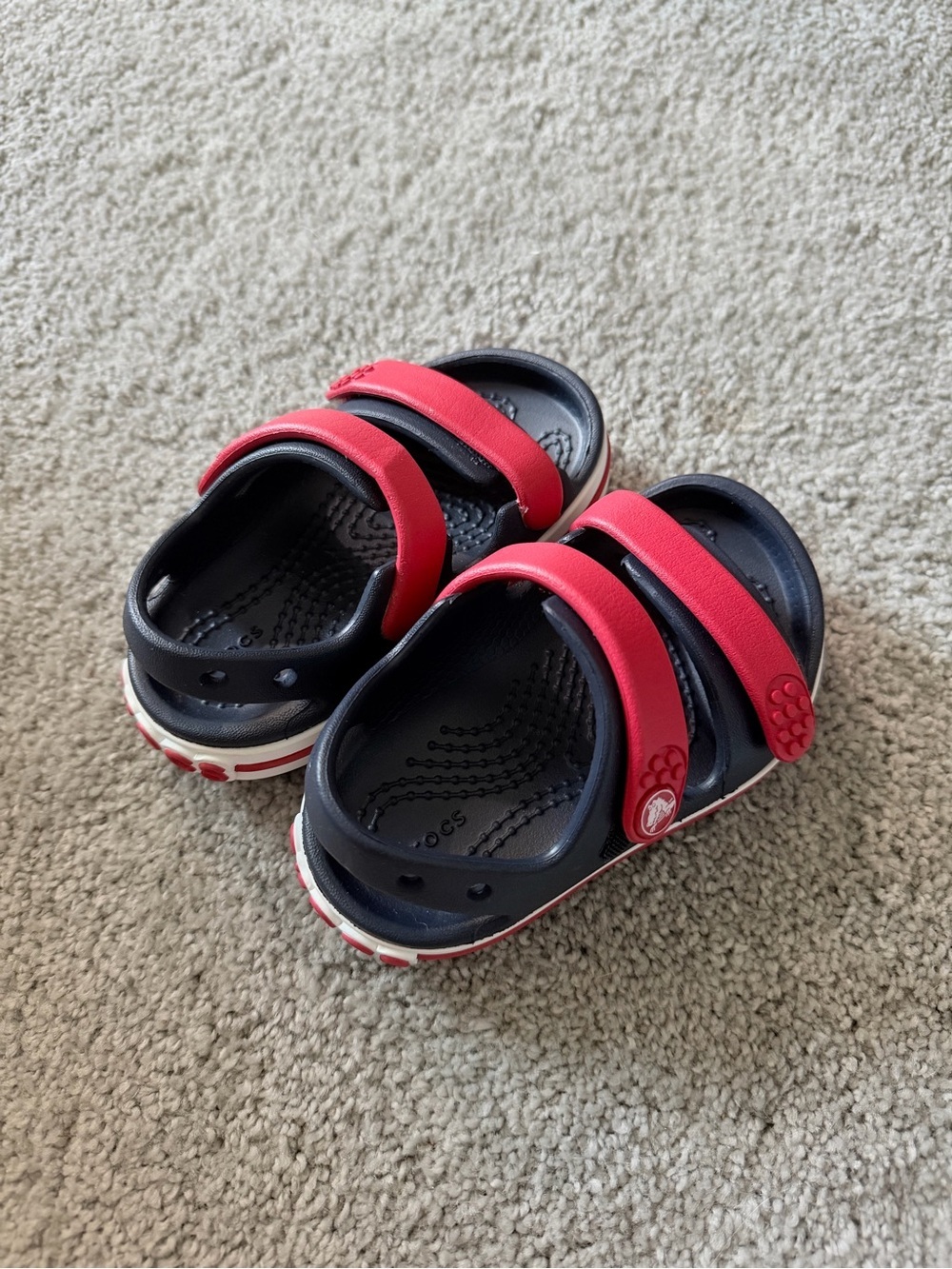 Toddler Navy and Red Comfort Crocs - Picture 1 of 3